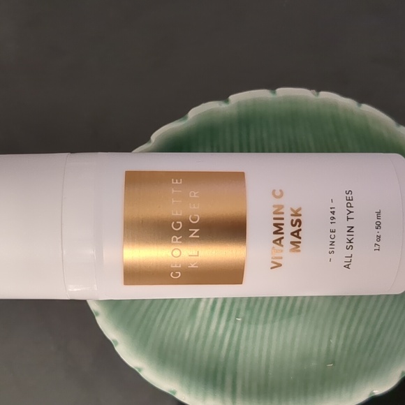 Vitamin C Mask - Picture 4 of 4